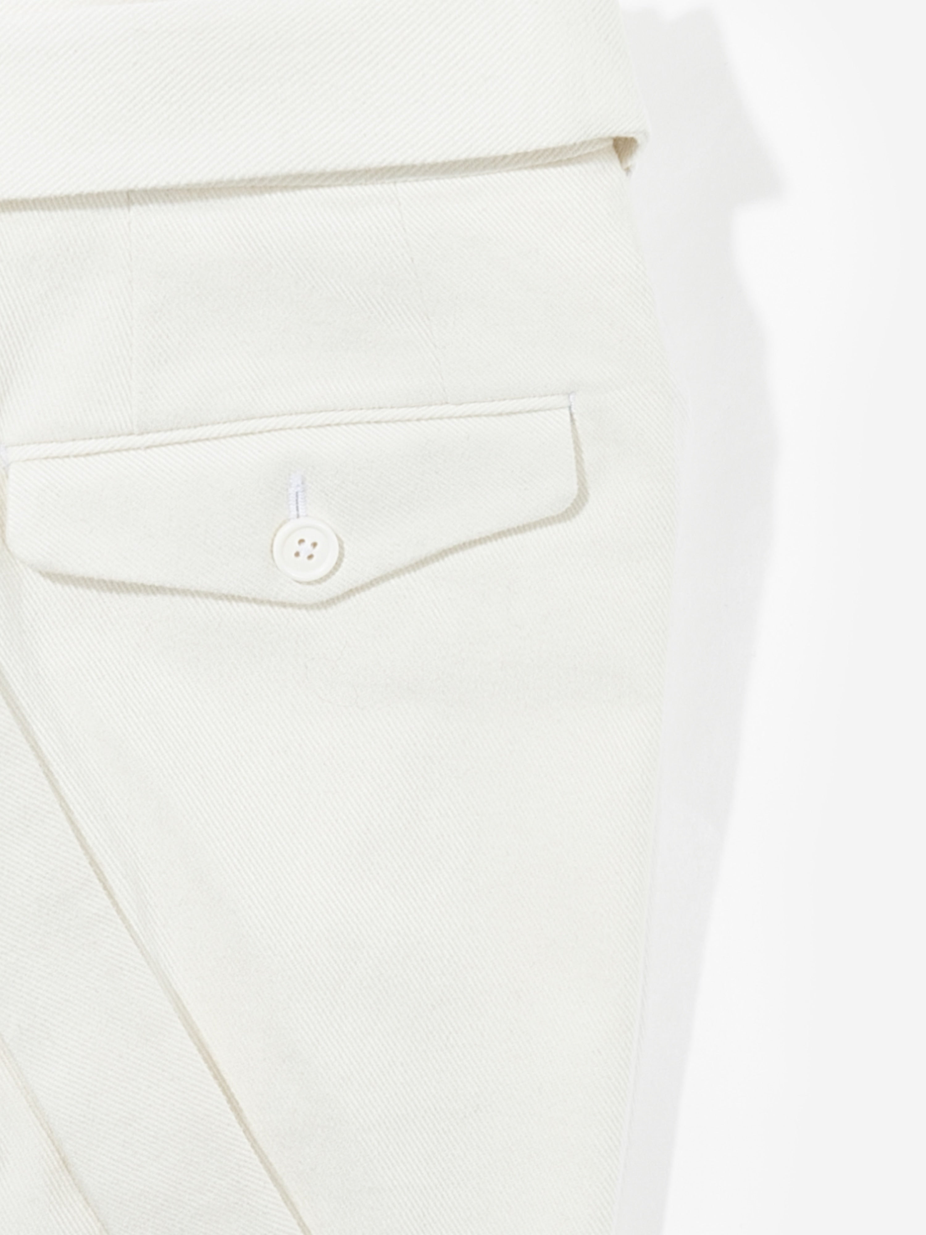 White Cotton Belted Shorts (Wide Fit) - Grand Le Mar