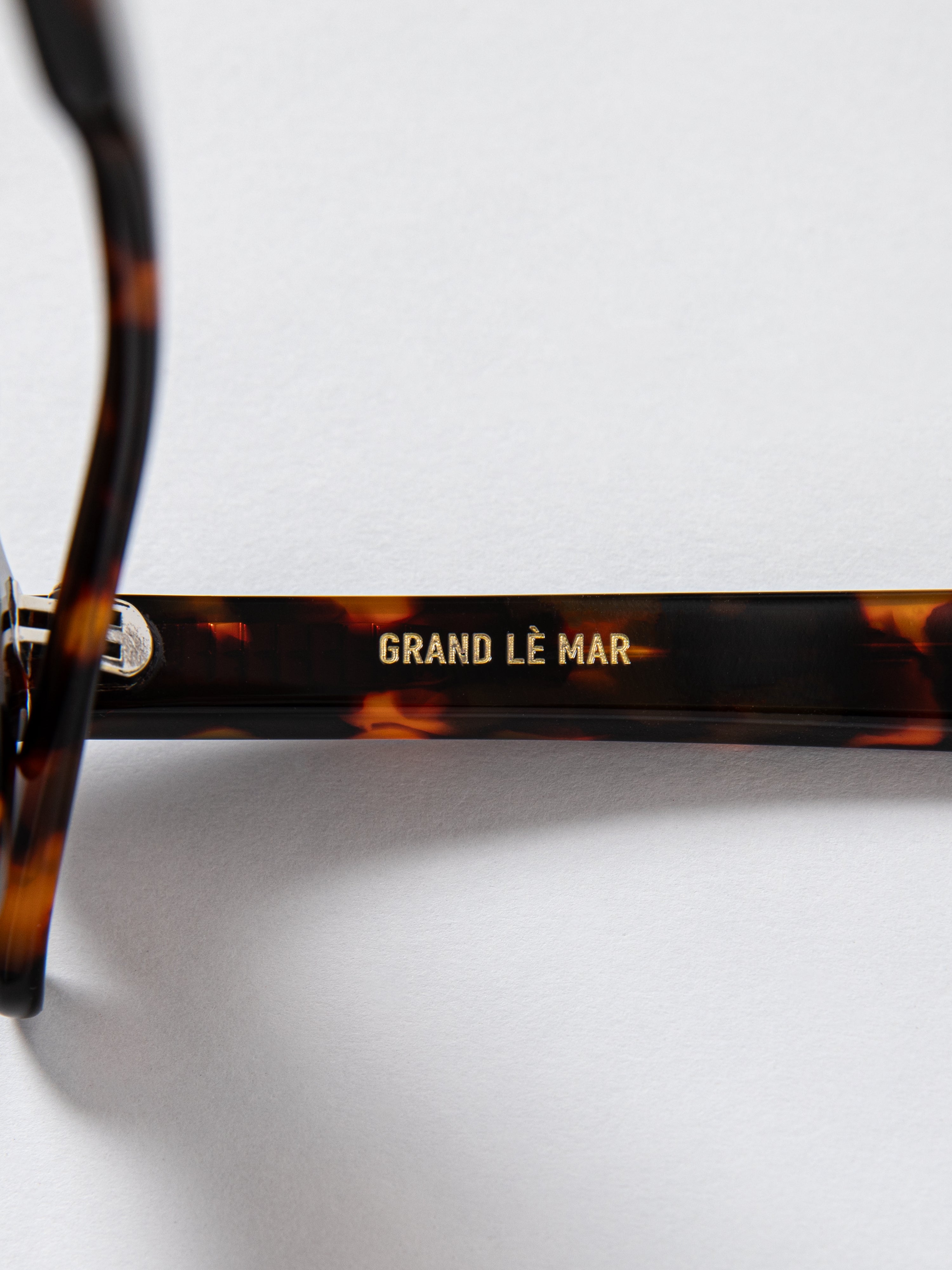 Acetate Tortoiseshell 001