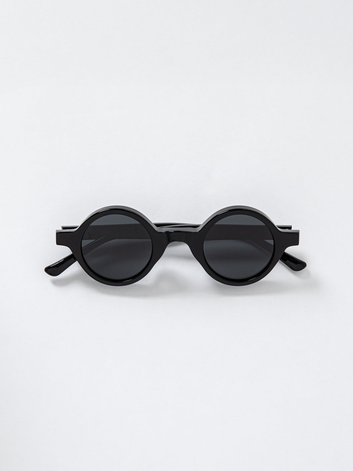Acetate Black 002