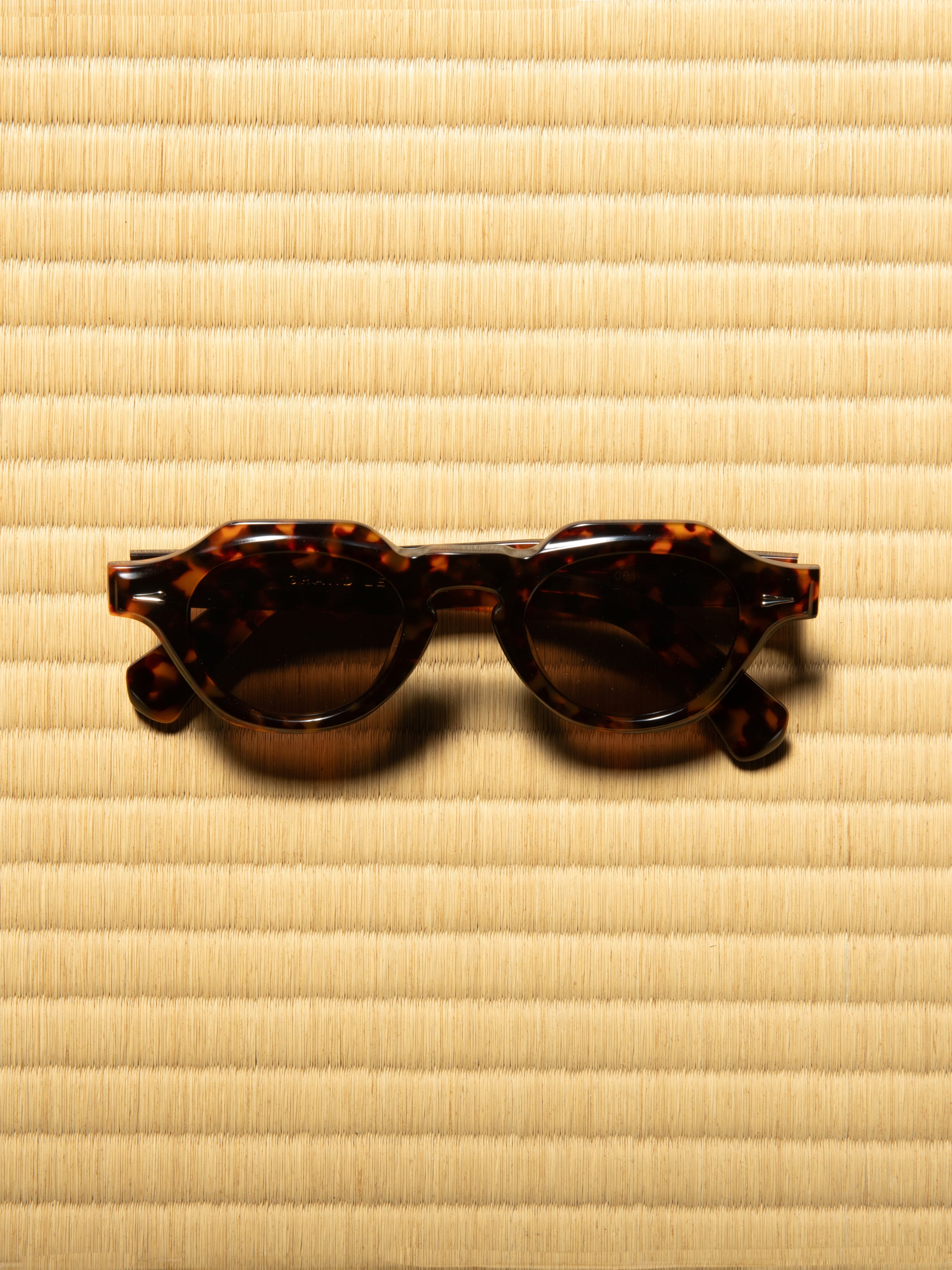 Acetate Tortoiseshell 001