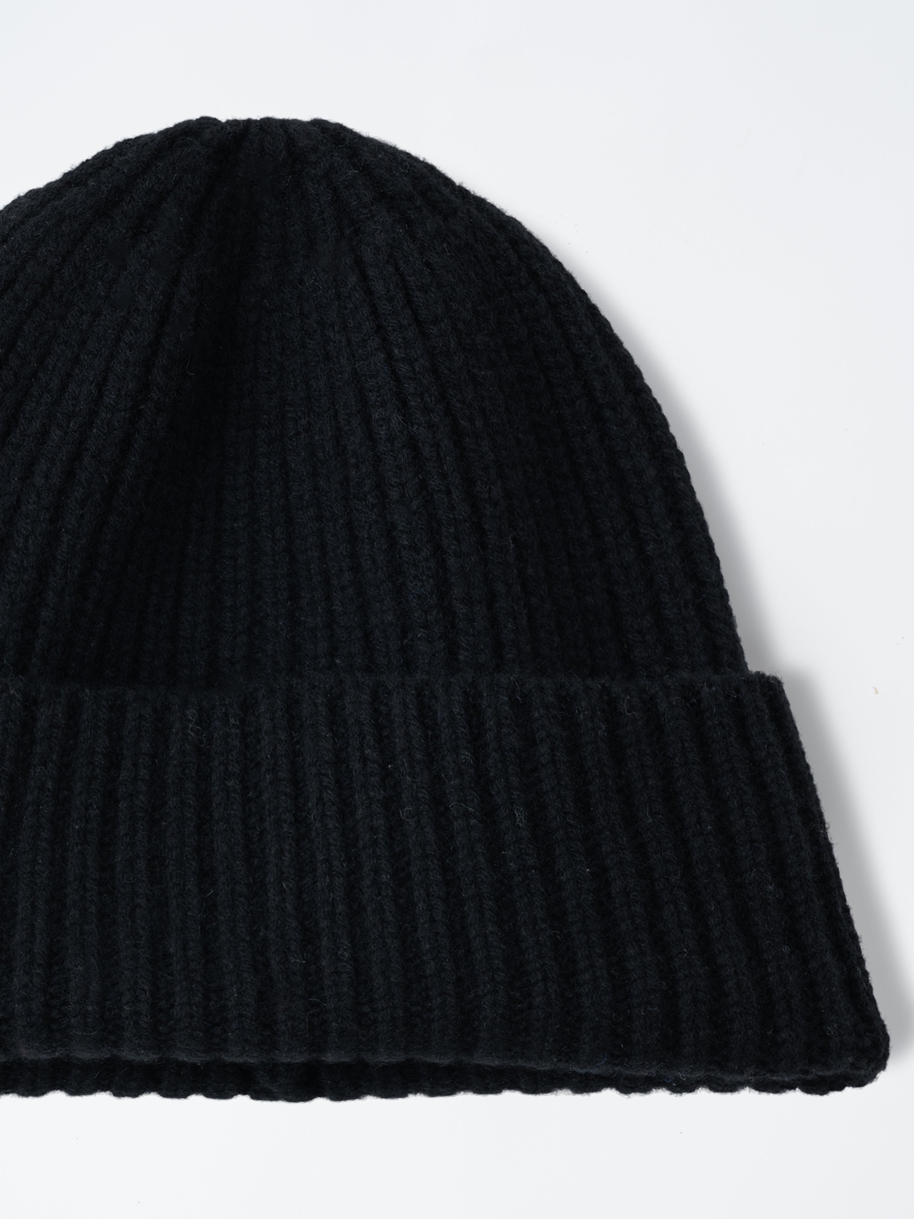 Black Cashmere Beanie