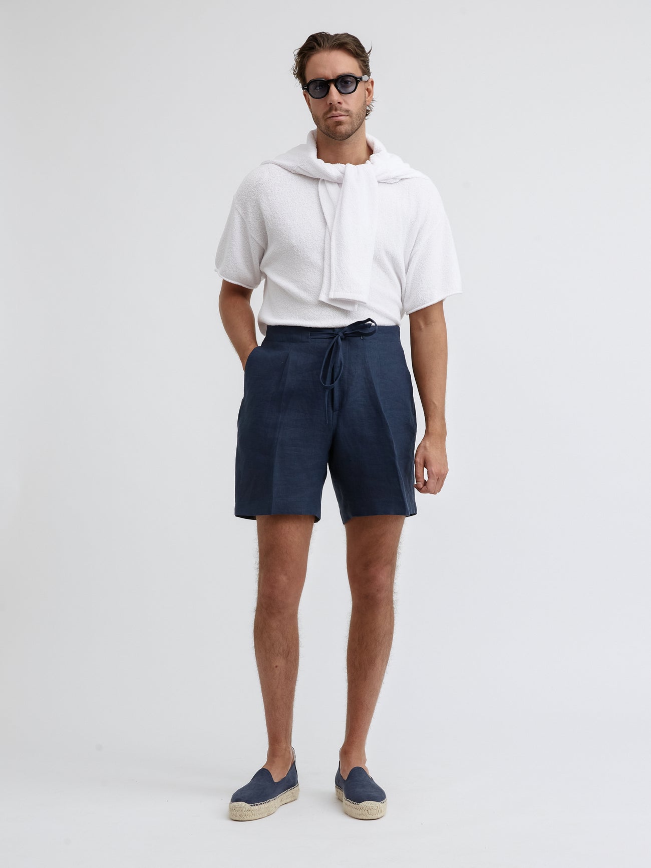 Navy Linen Drawstring Shorts (Wide Fit) - Grand Le Mar