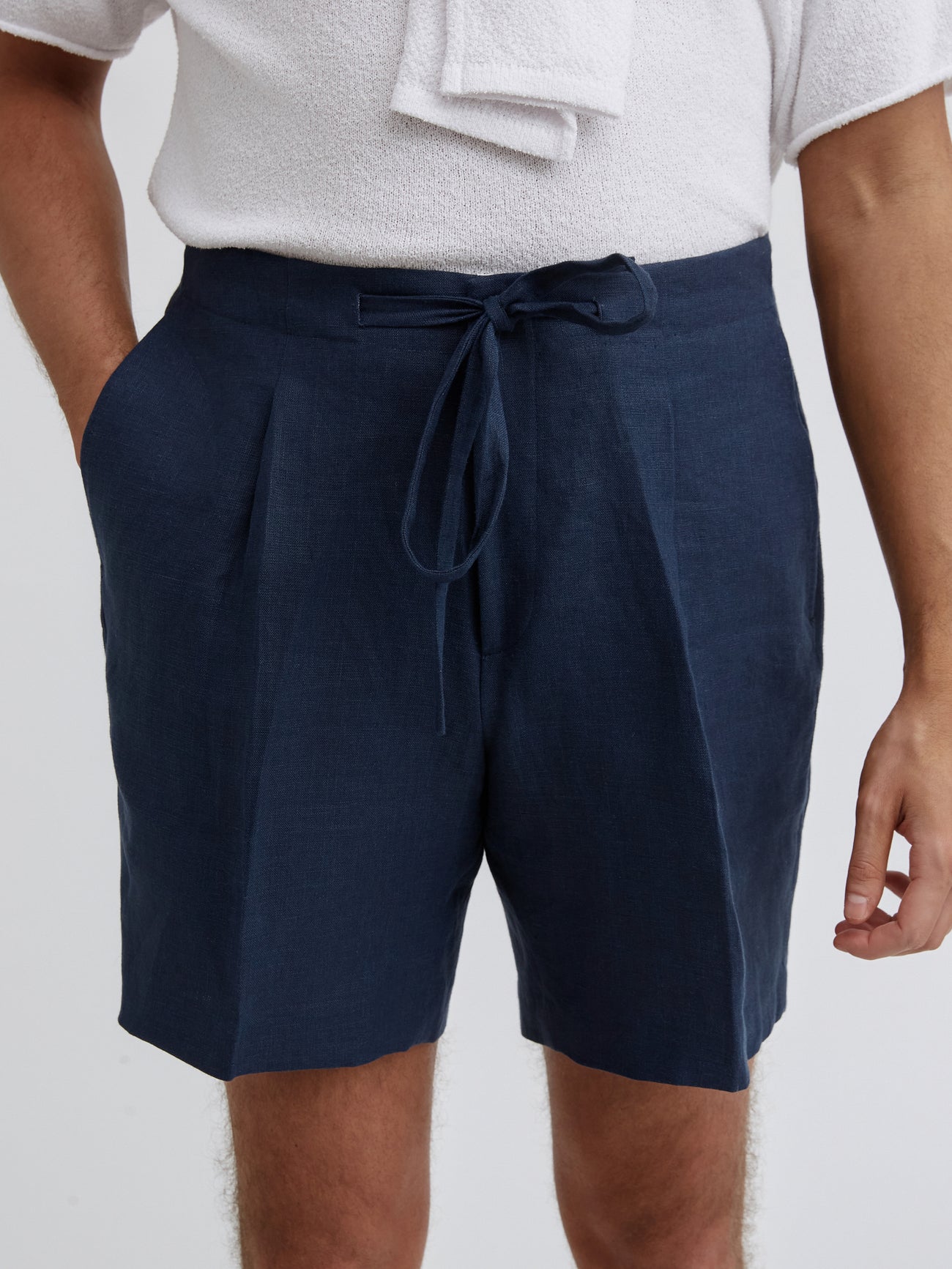 Navy Linen Drawstring Shorts (Wide Fit) - Grand Le Mar