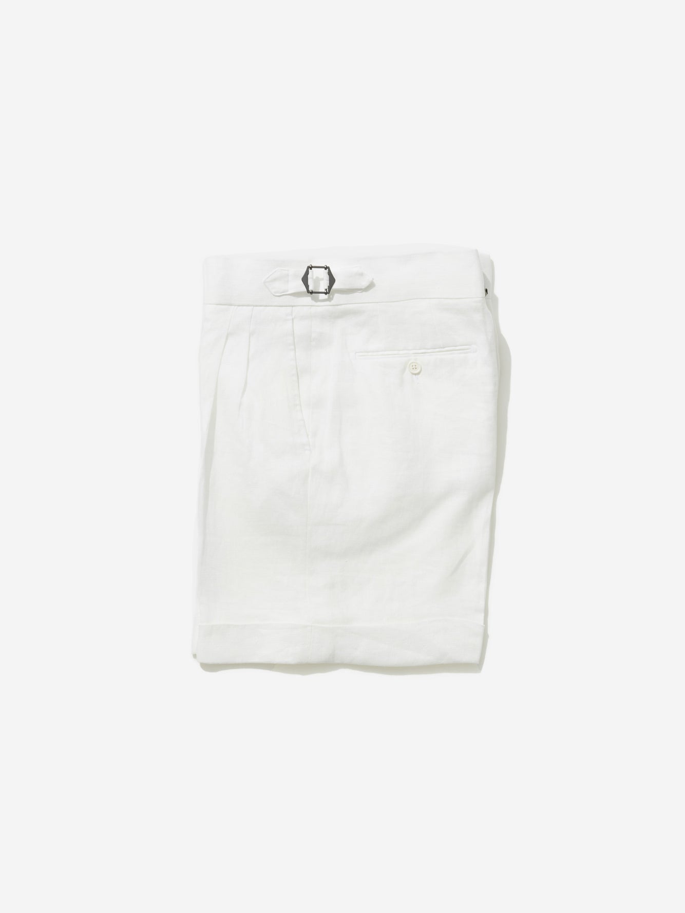 Grand Le Mar | White Linen Gurkha Shorts - Sartorial Summer Styling.