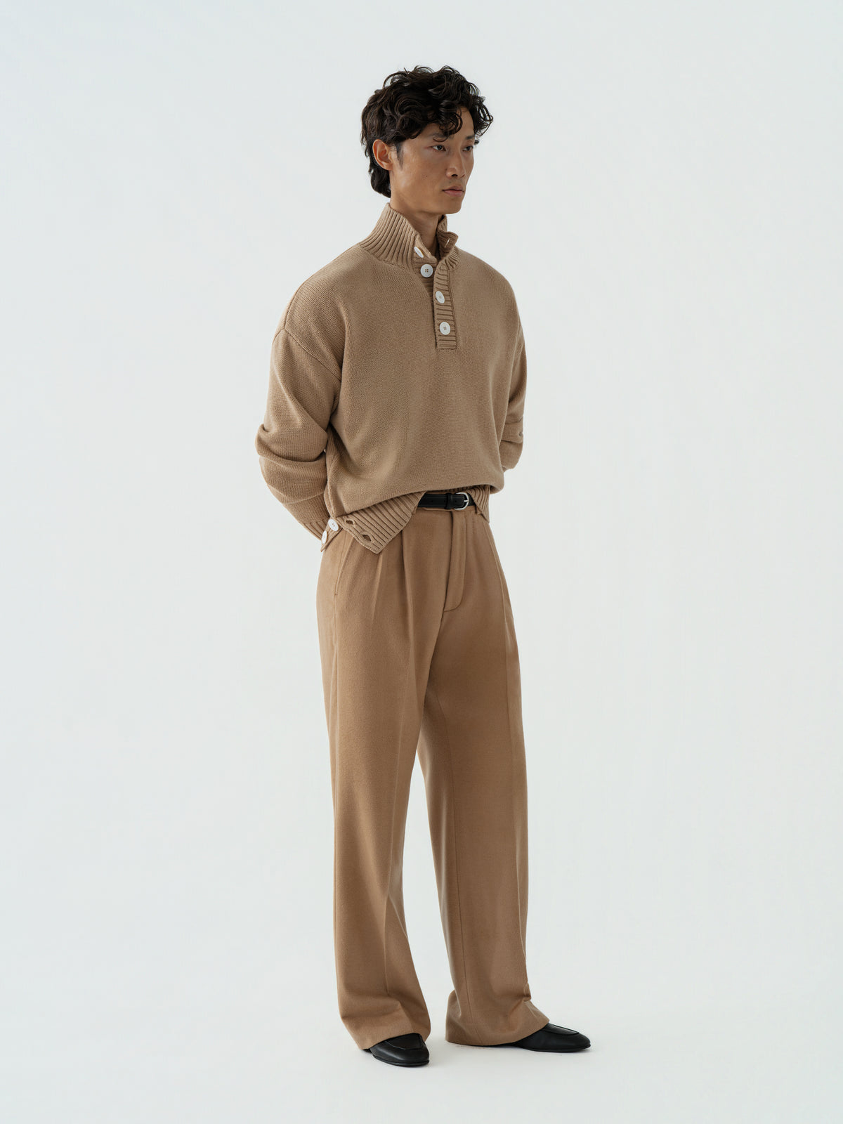 Camel Wool Popover
