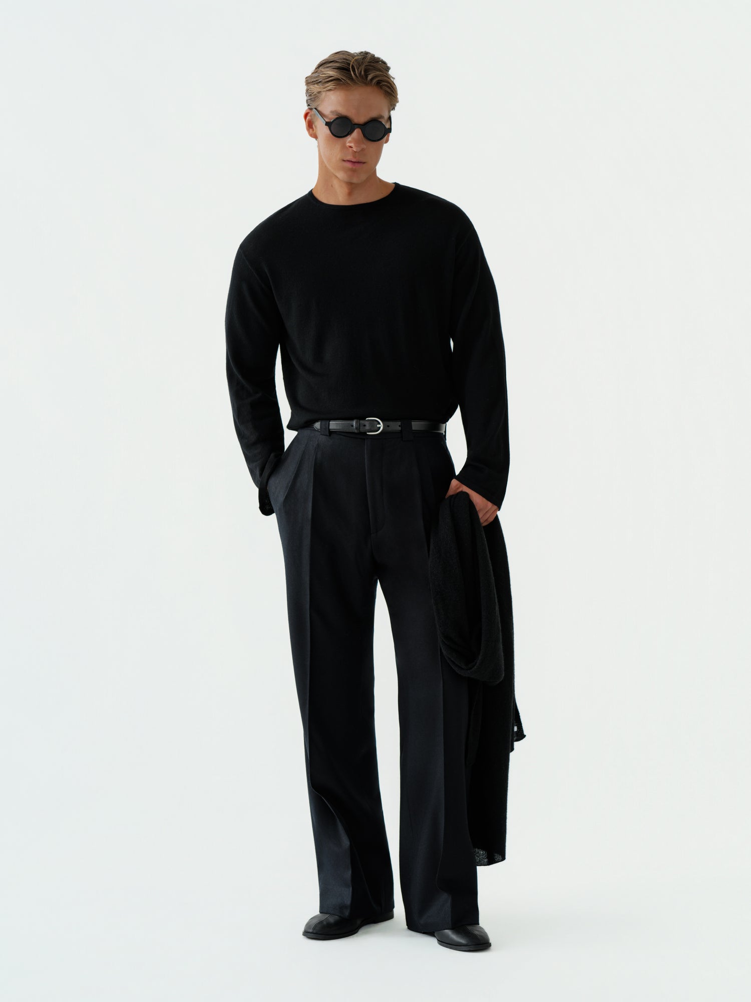 Black Flannel Wool Belt Trousers (Extra Wide Fit)