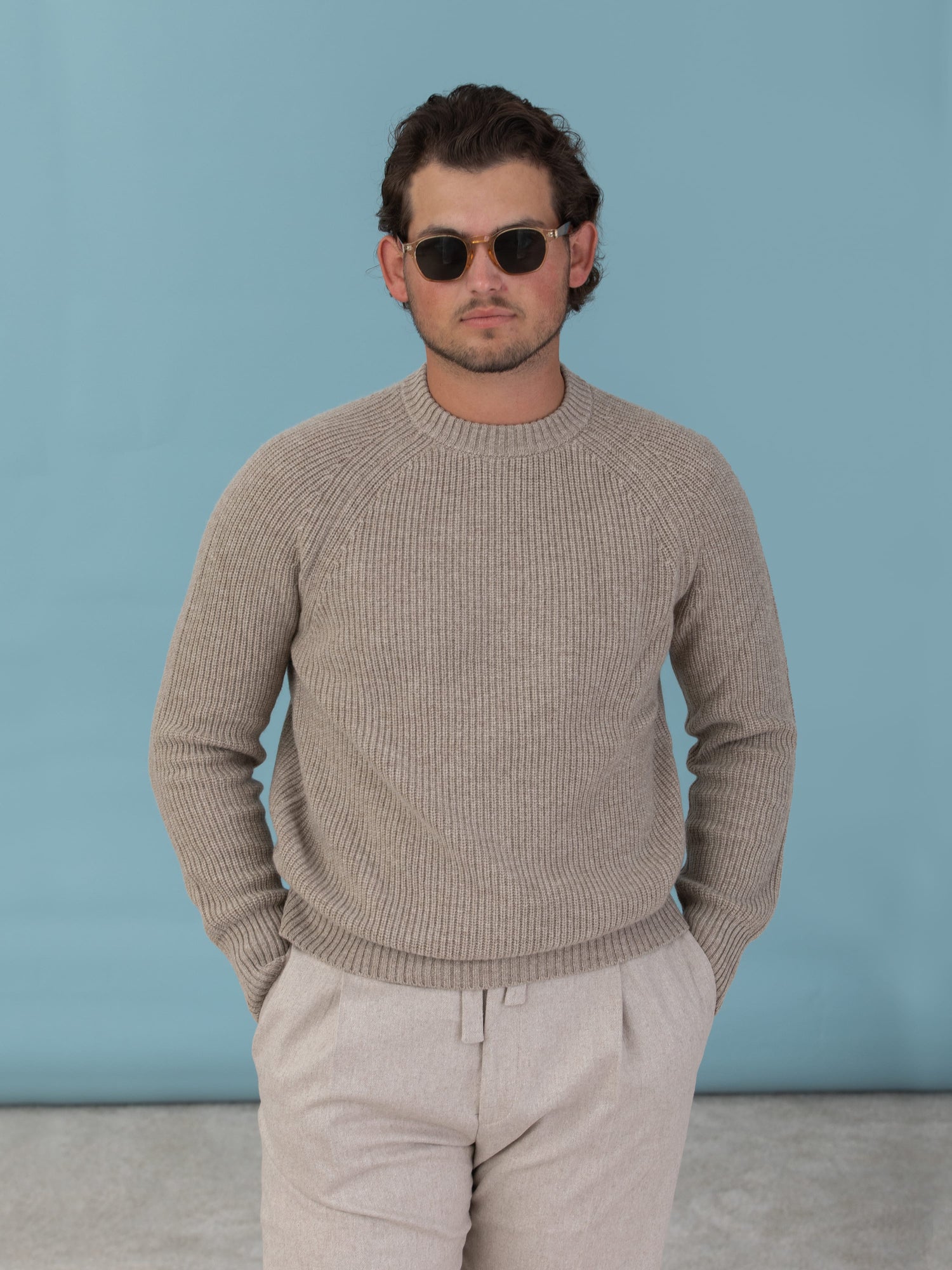 Dark Brown Crew-neck Sweater with Dark Brown Sunglasses Spring