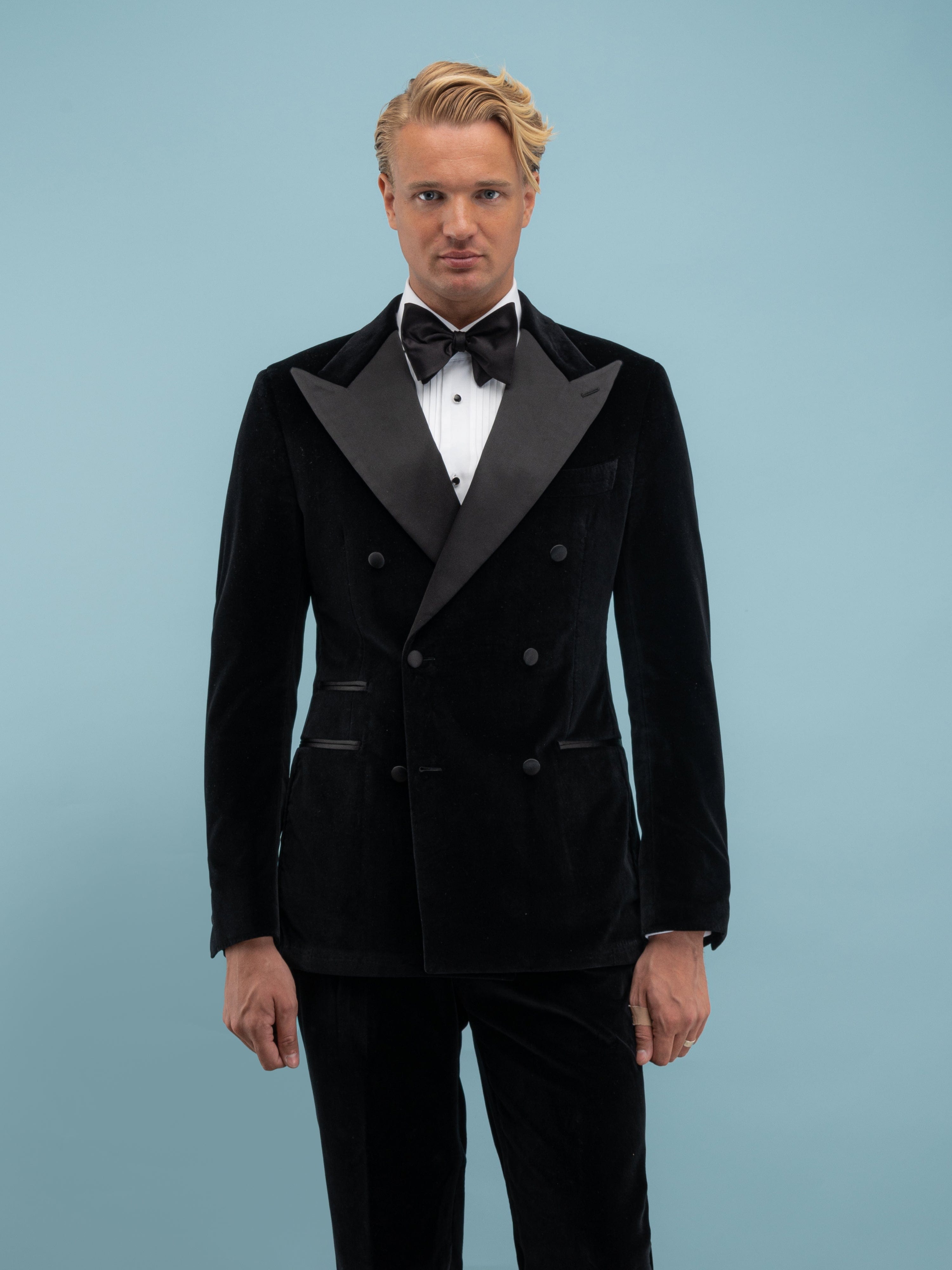 Double breasted hot sale velvet tuxedo